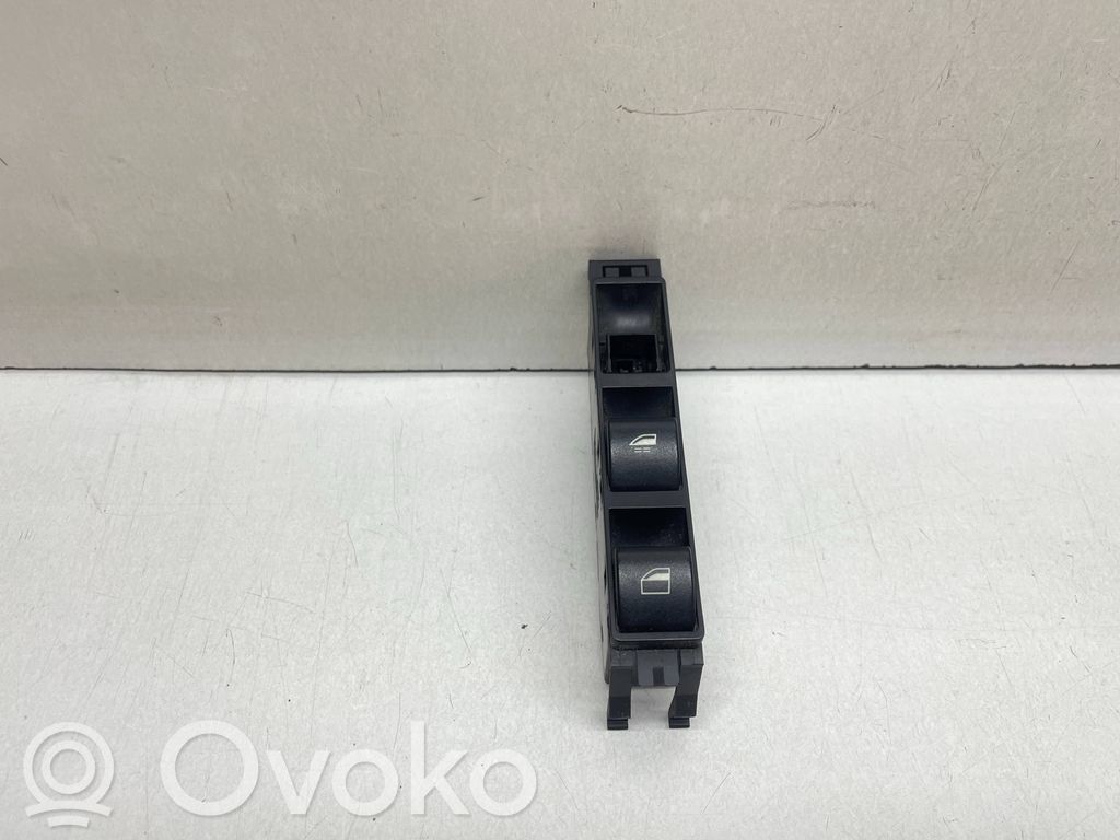 Electric window control switch   6902183