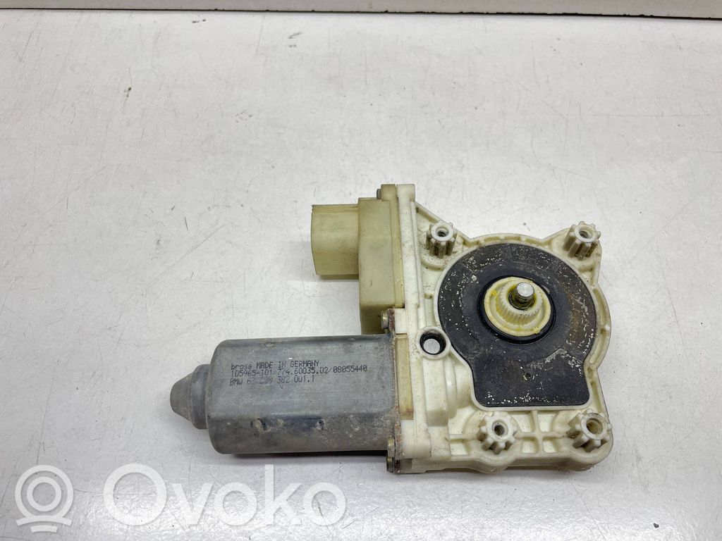 BMW 7 E65 E66 Front door window regulator motor 