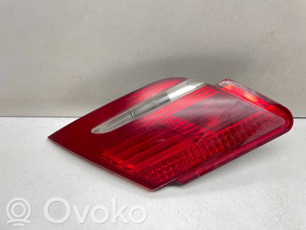 BMW 7 E65 E66 Takaluukun takavalot 