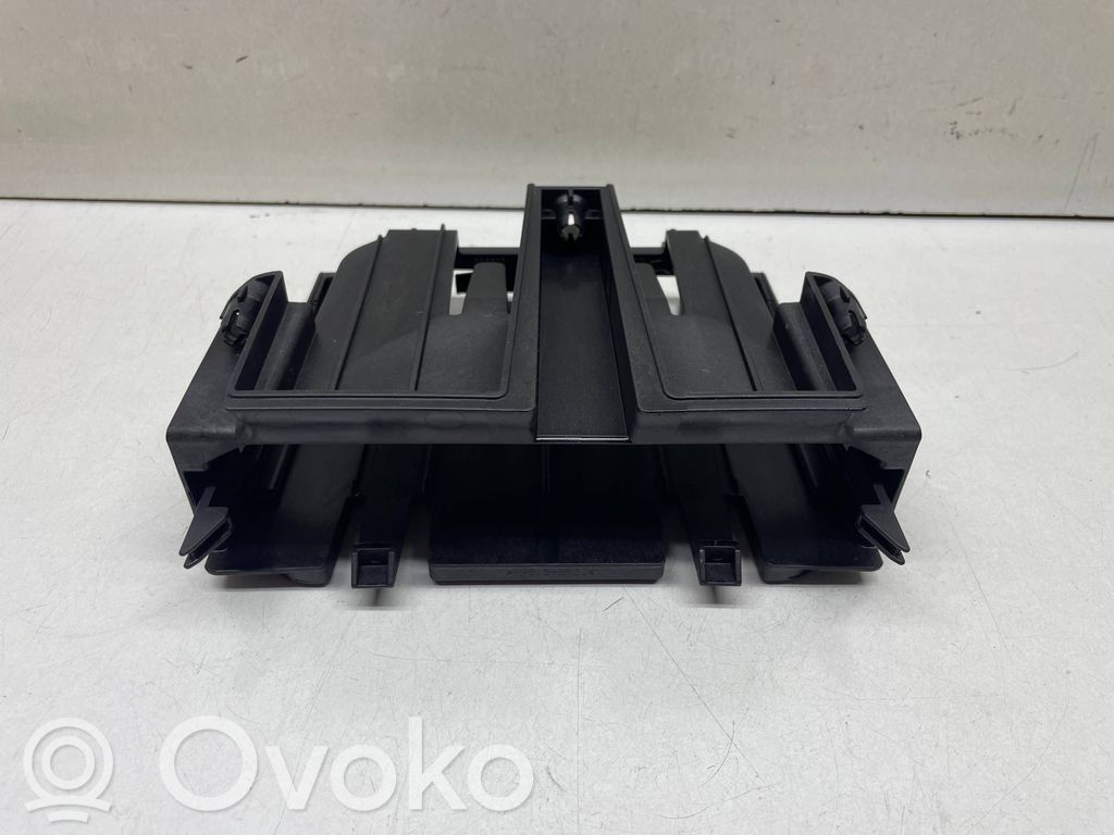 BMW X3 F25 Suport unitate control motor 