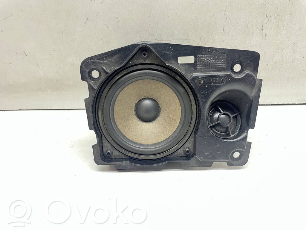 BMW 7 E65 E66 Altavoz de la puerta trasera 
