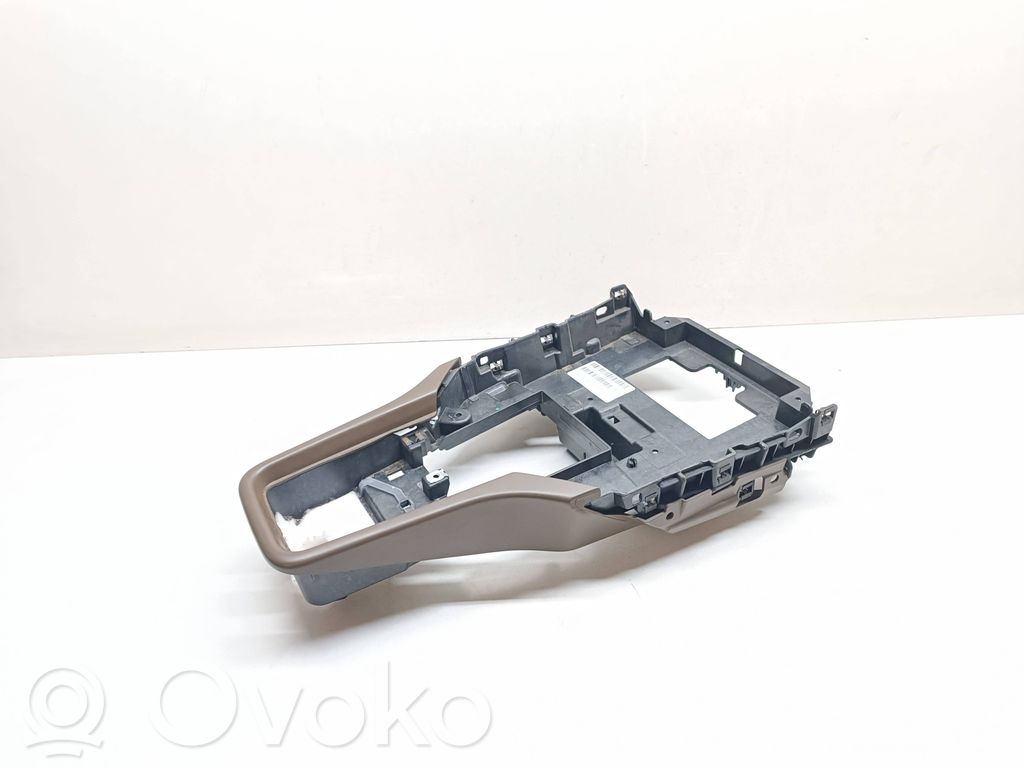 Porsche Cayenne (92A) Autres éléments de console centrale 