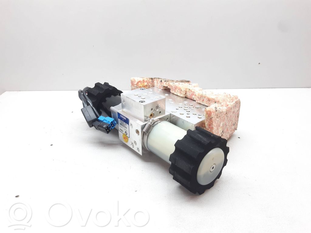 BMW 3 E92 E93 Avattavan katon hydraulipumppu 