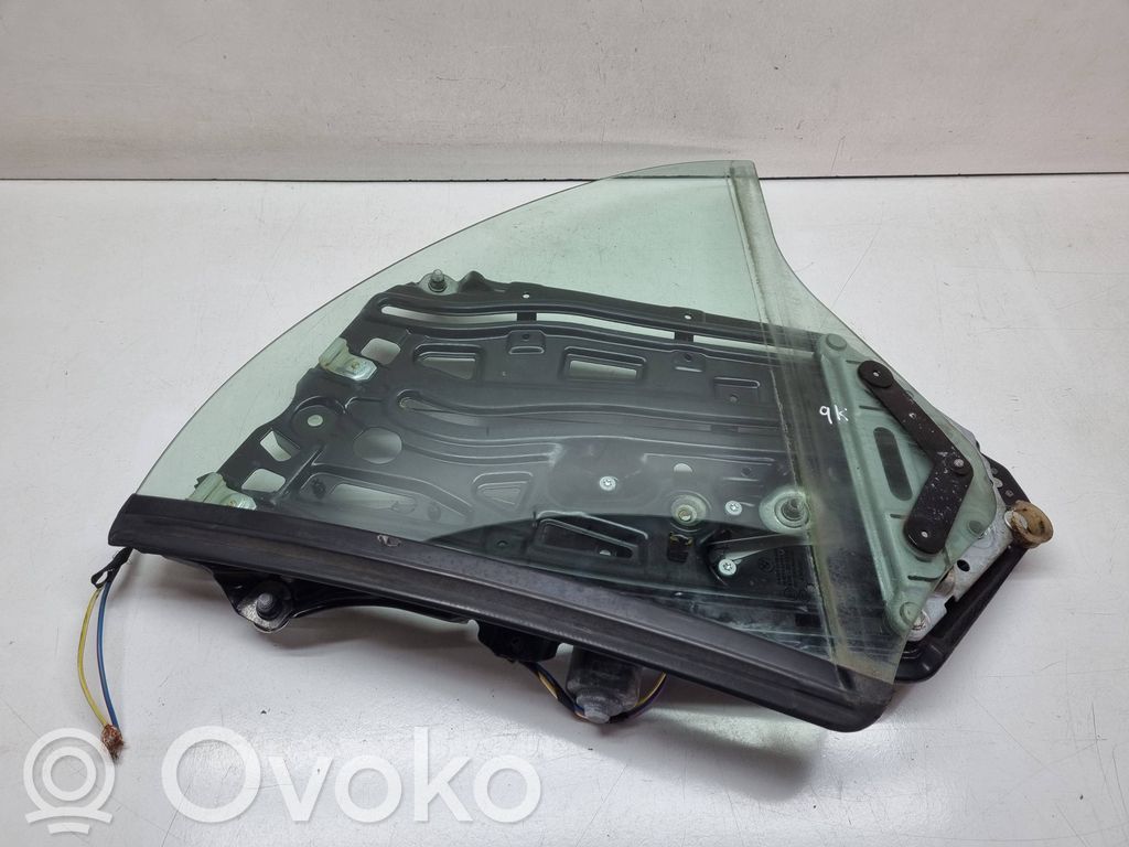 BMW 3 E46 Alzacristalli della portiera posteriore con motorino 