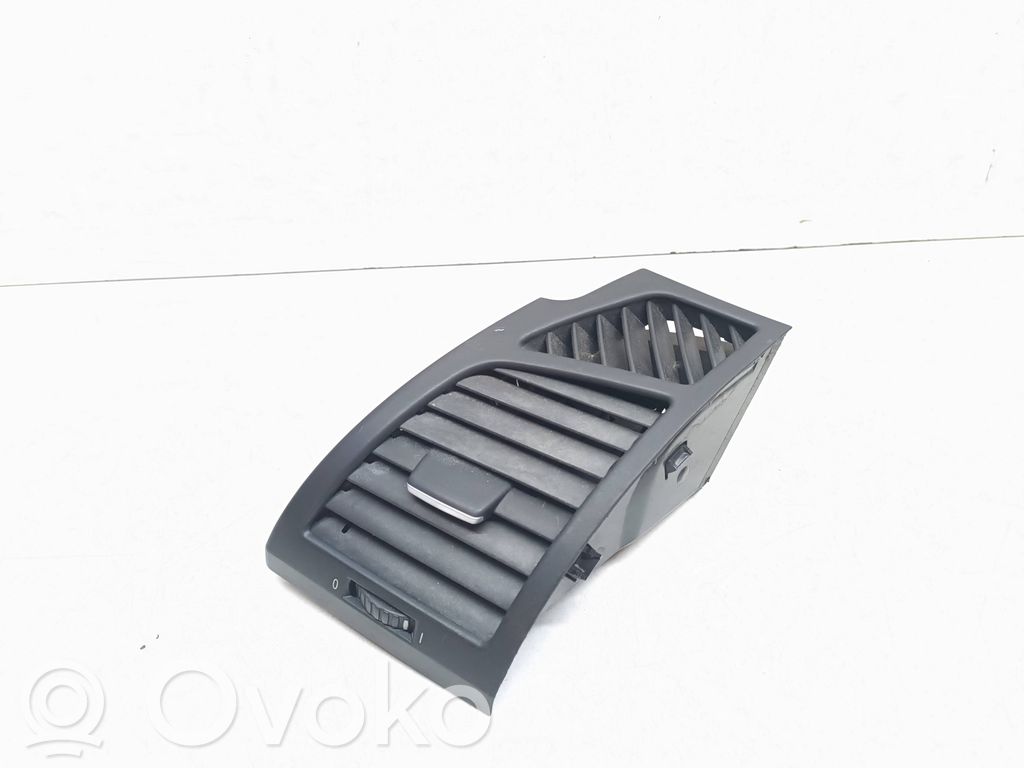 BMW 1 E81 E87 Dashboard side air vent grill/cover trim 