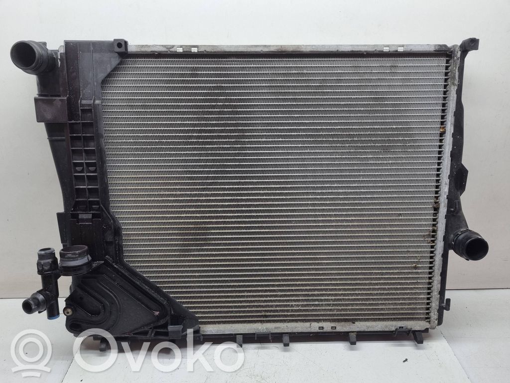 BMW 3 E46 Aušinimo skysčio radiatorius 