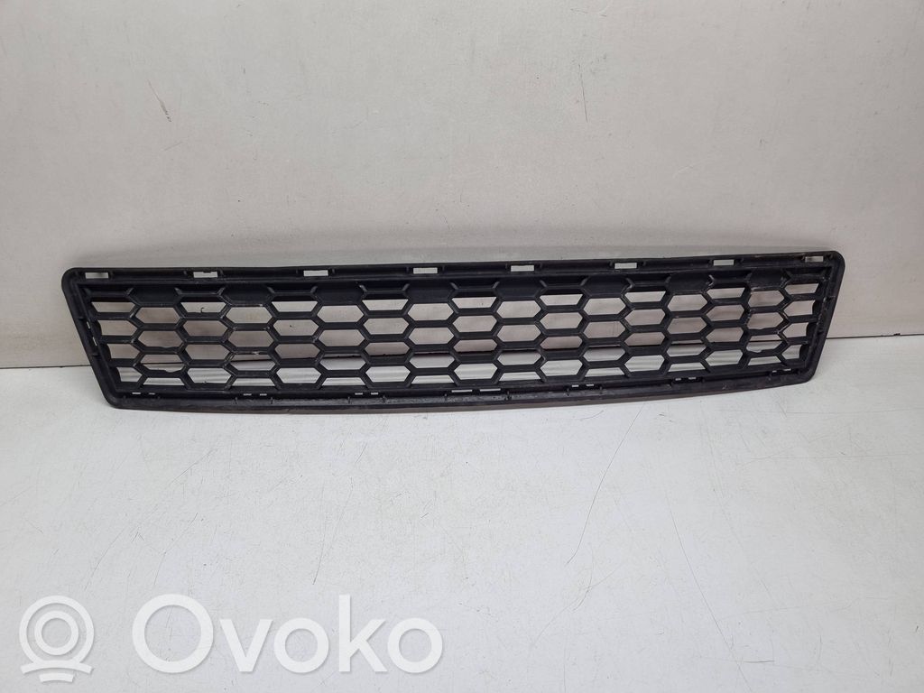 BMW X3 F25 Grille inférieure de pare-chocs avant