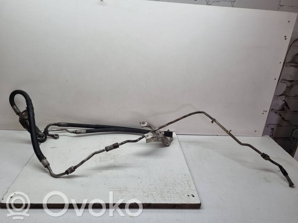 Ilmastointilaitteen putki (A/C)   234982