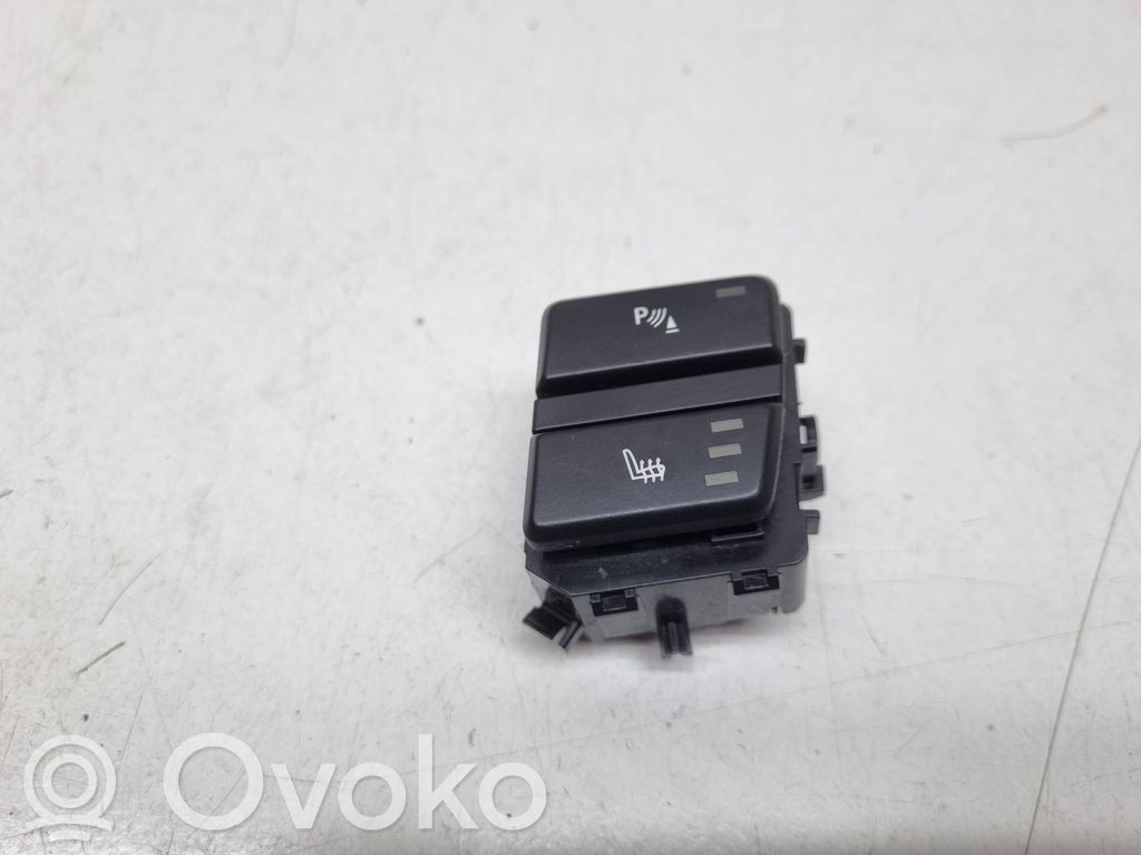 Seat heating switch   9159077