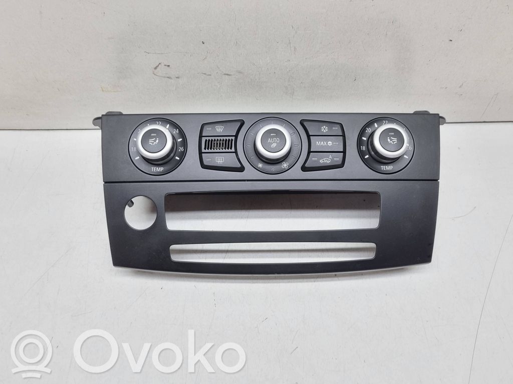 Console centrale, commande chauffage/clim   6976362