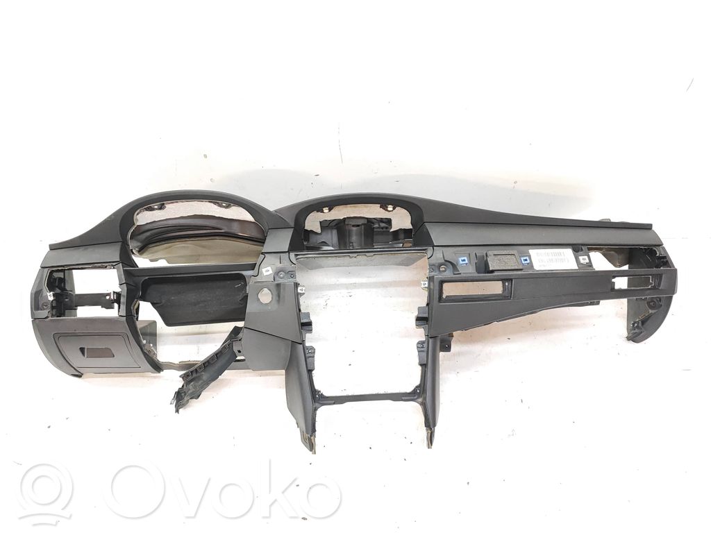 Dashboard   6976421