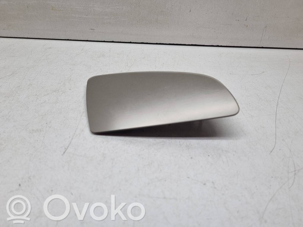 Sivupeilin lasi   8E0857536D
