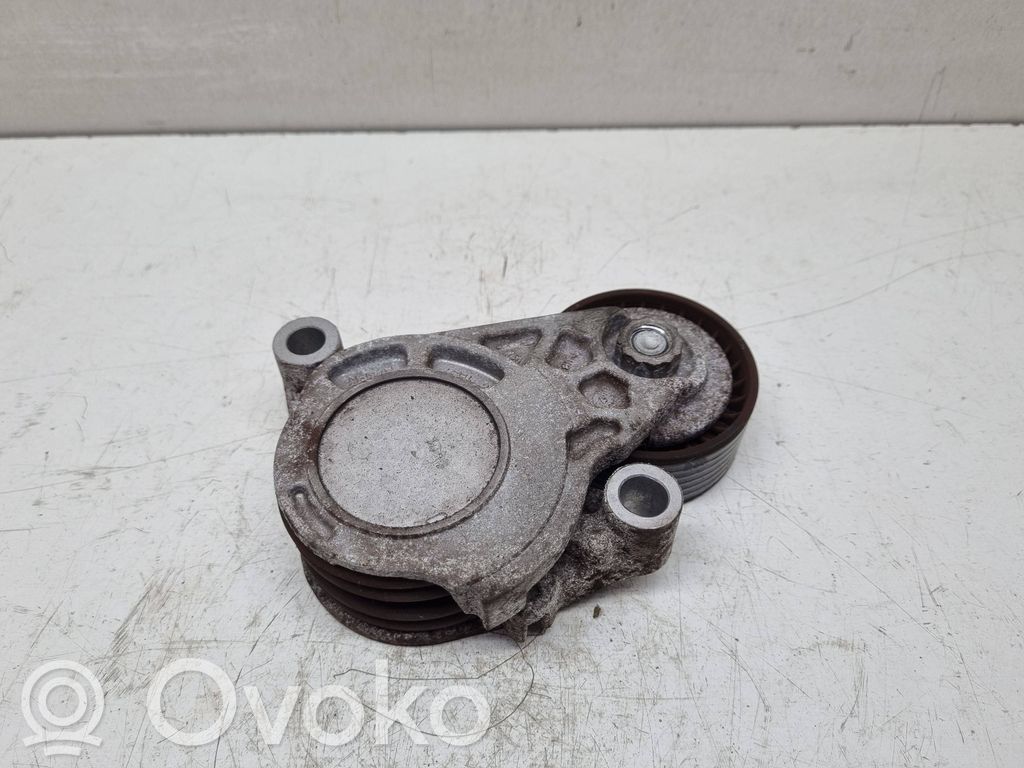BMW 2 F46 Tensor de correa del alternador