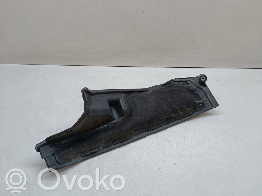BMW 5 F10 F11 Alte piese compartiment motor