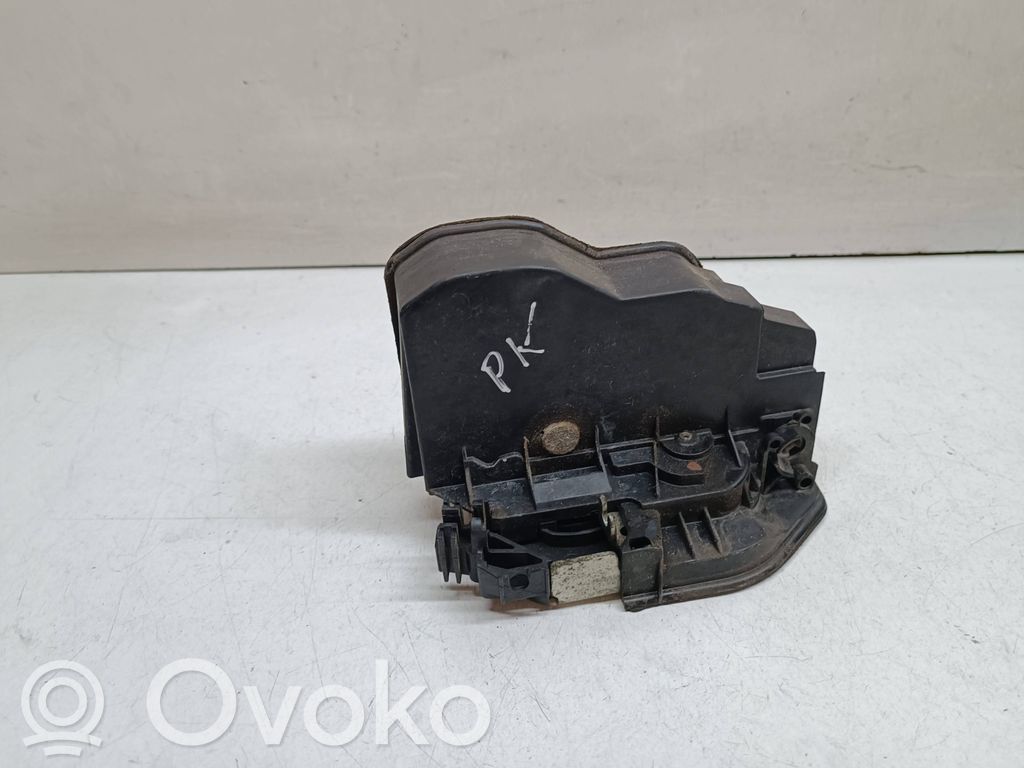 Front door lock   7202143