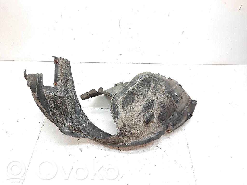 BMW 5 E60 E61 Rivestimento paraspruzzi passaruota anteriore 
