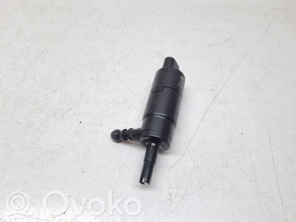 Headlight washer pump   8377430