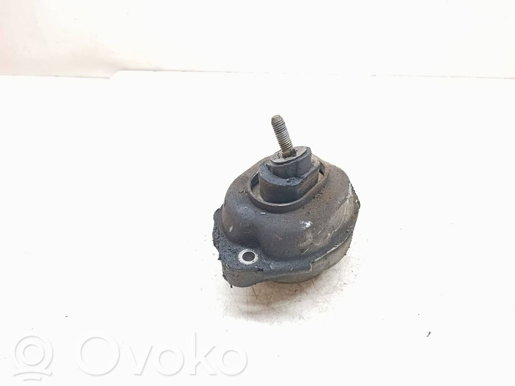 BMW X3 E83 Supporto di montaggio del motore 