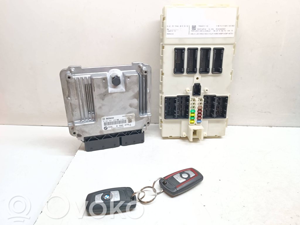 BMW 3 F30 F35 F31 Kit centralina motore ECU e serratura