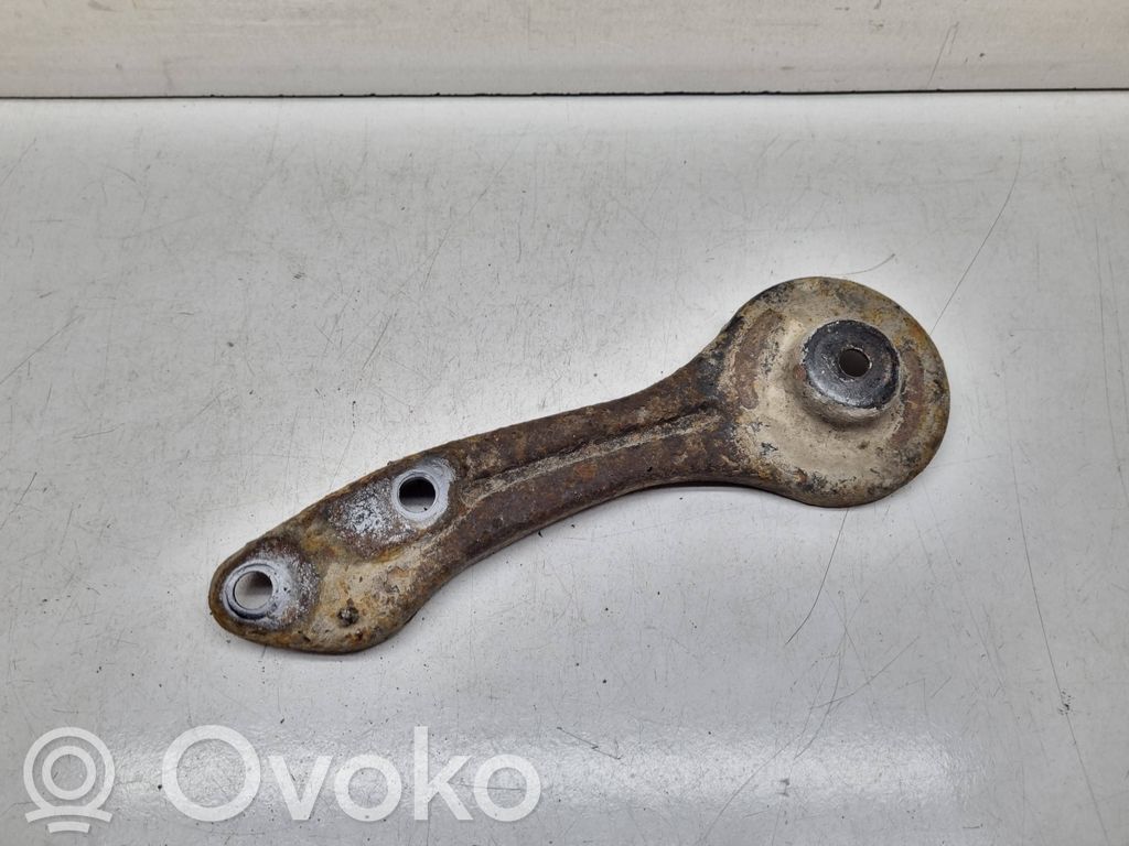 BMW 3 E90 E91 Cits aizmugures šasijas elements