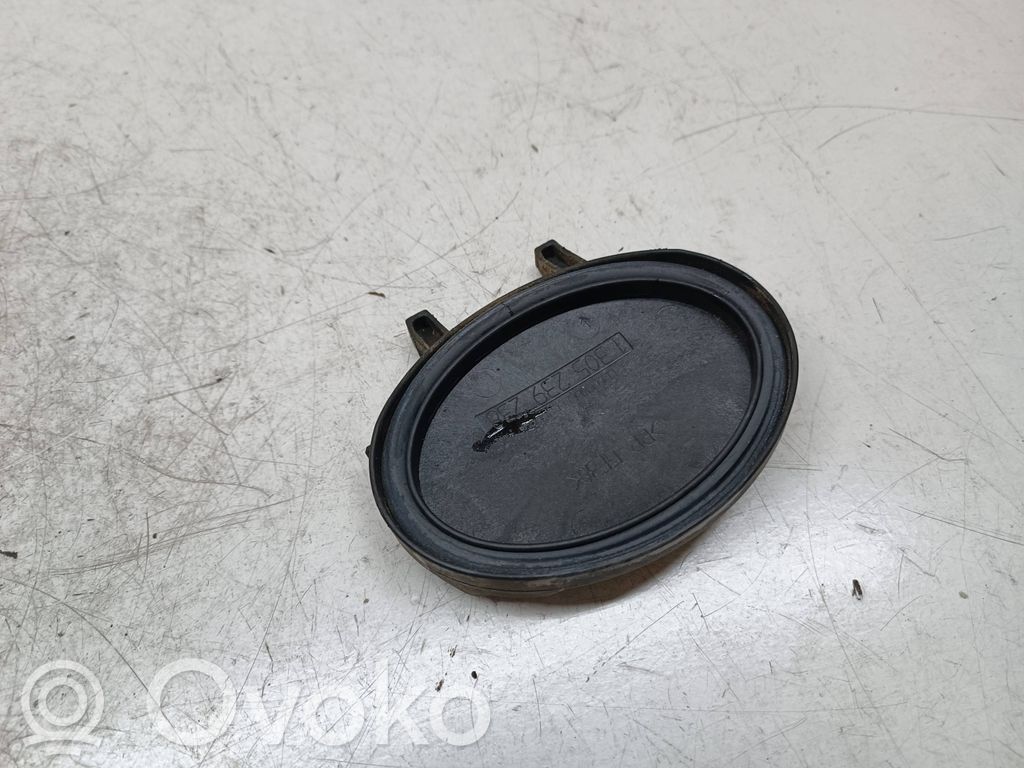 BMW X3 E83 Cache-poussière de phare avant 