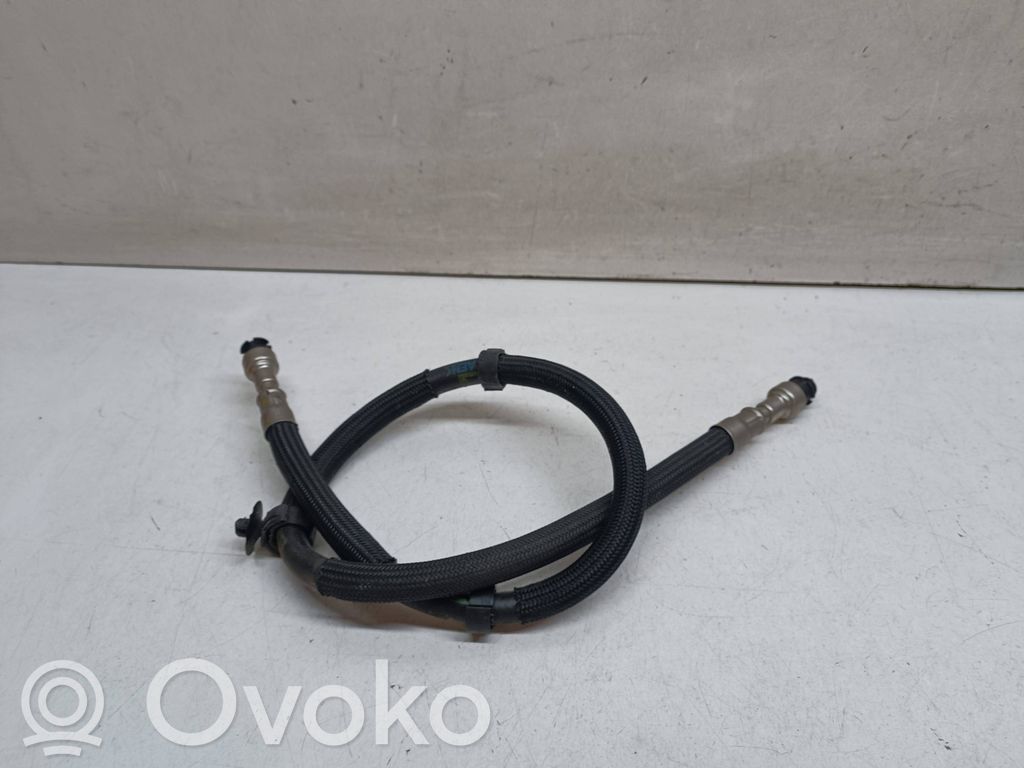 BMW 3 E90 E91 Polttoaineputki