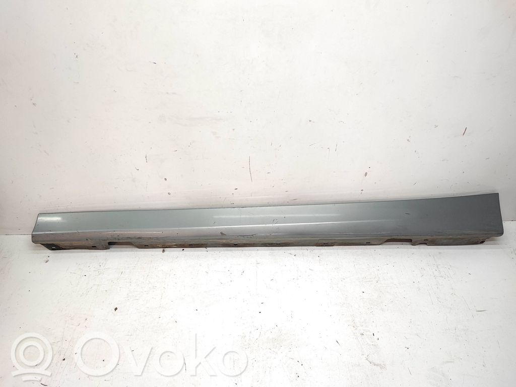 Sill   7062297
