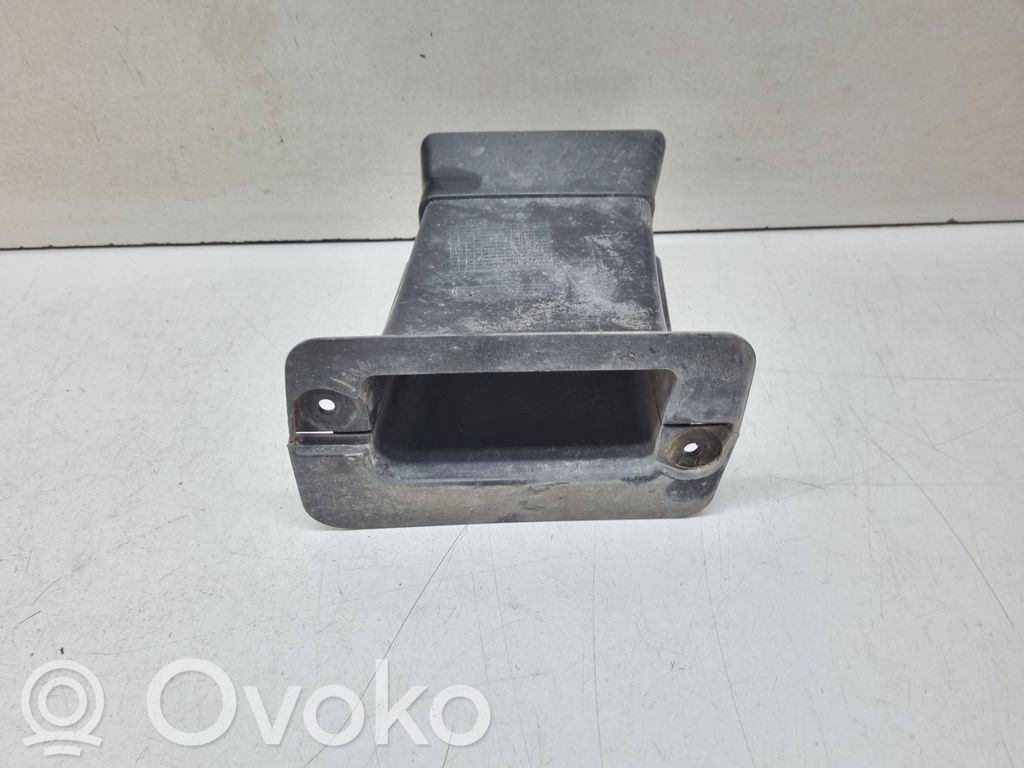 BMW 5 F10 F11 Kanał powietrza hamulca 