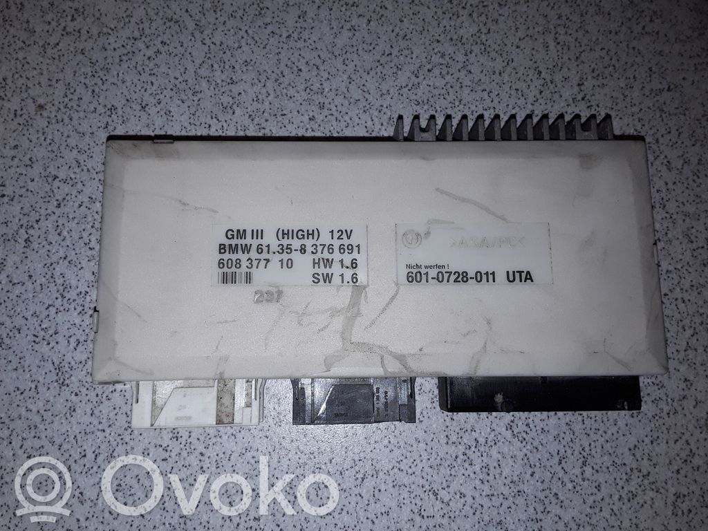 BMW 5 E39 Komforta modulis 