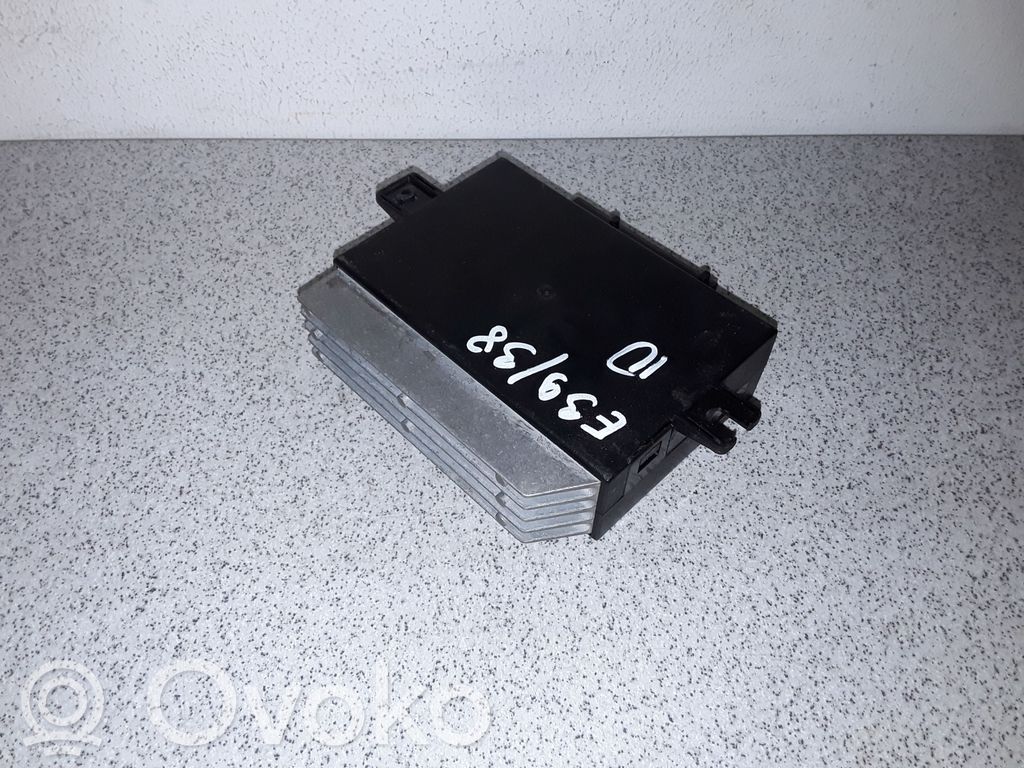 BMW 5 E39 Tow bar trailer control unit/module 