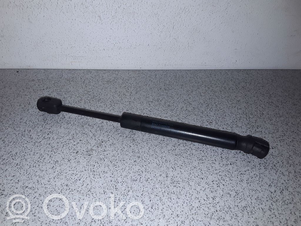 BMW 5 E60 E61 Dzinēja pārsega amortizators 