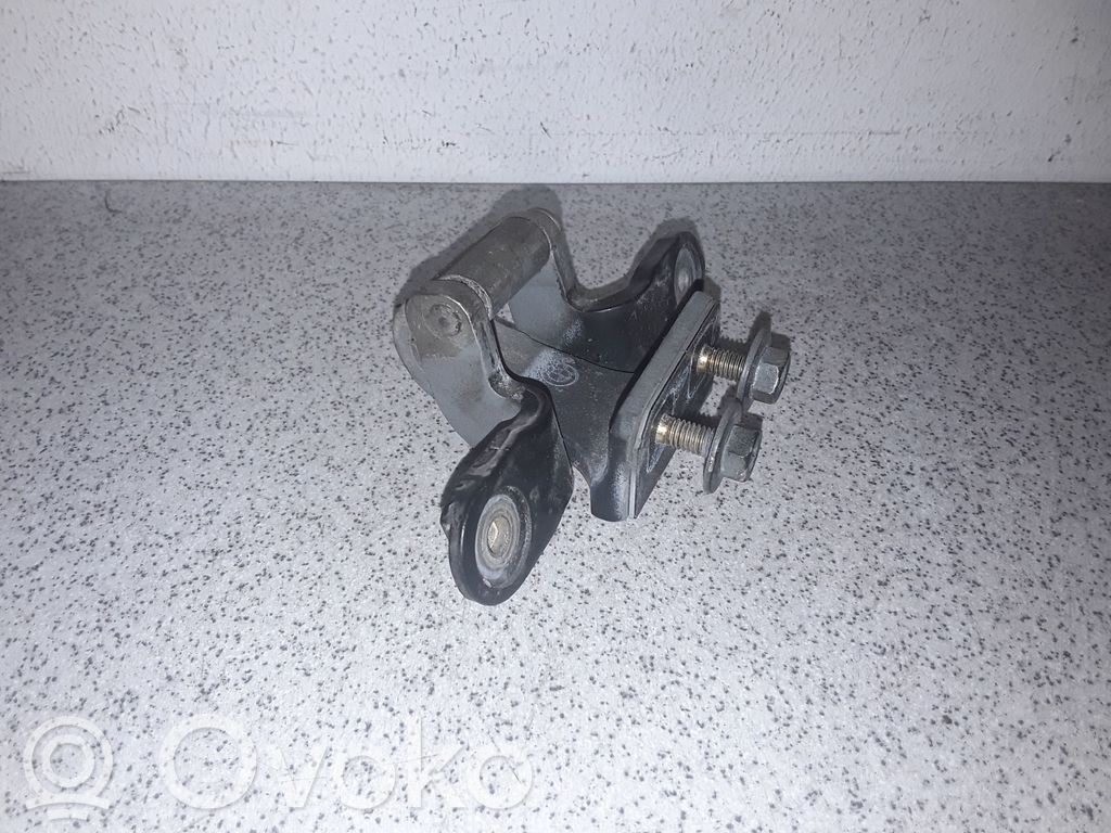 BMW 3 E36 Aizmugurējā pārsega eņģe (-ess) 