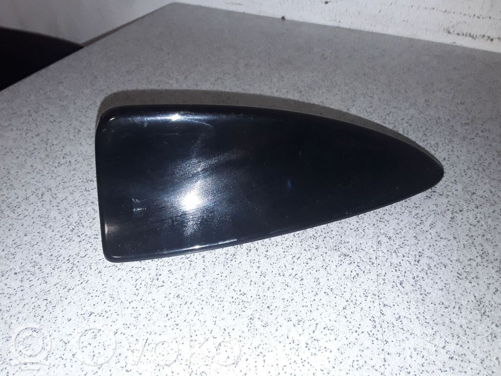 BMW 5 E60 E61 Stogo (GPS) antenos dangtelis 
