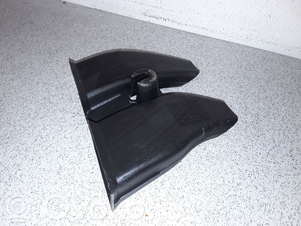 BMW 5 E60 E61 Ohjaamon sisäilman ilmakanava 
