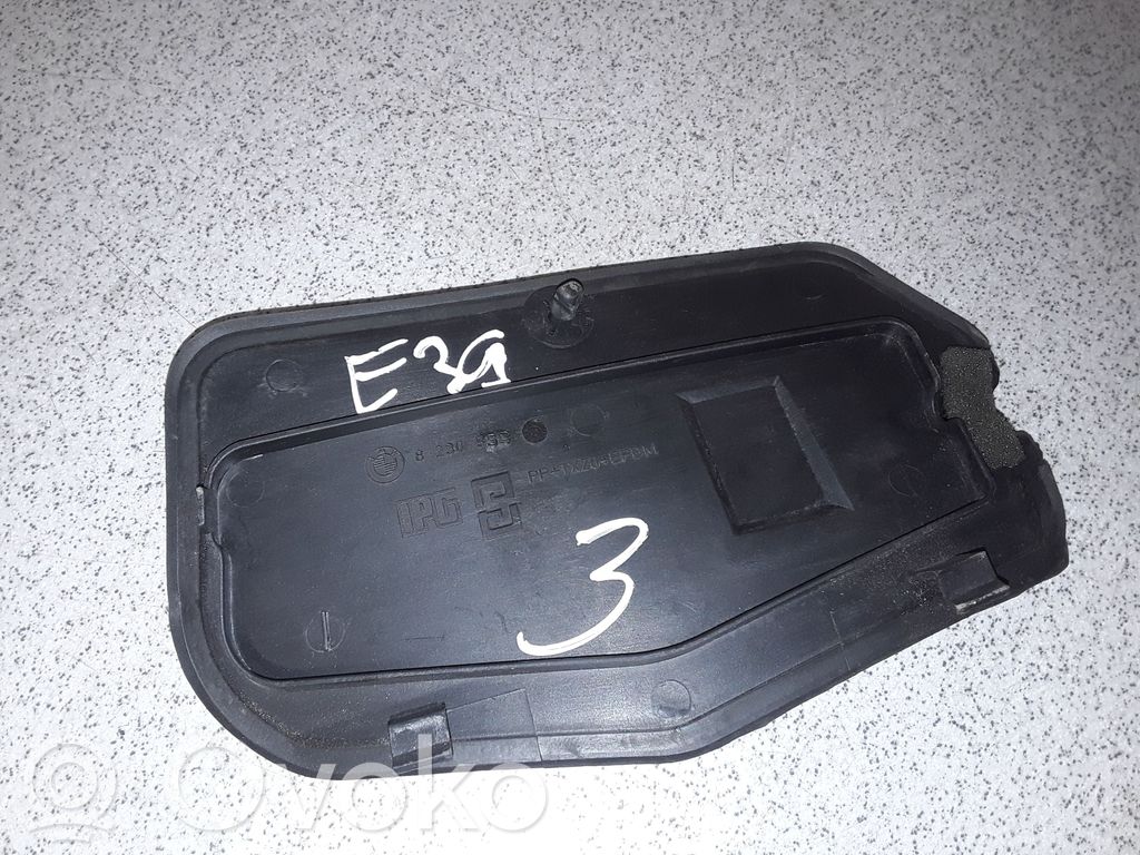 BMW 5 E39 Other trunk/boot trim element 