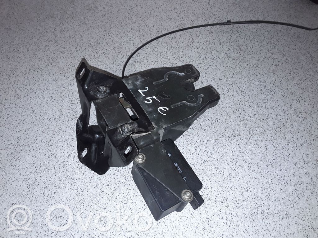 BMW 5 E39 Tailgate/trunk/boot lock/catch/latch 
