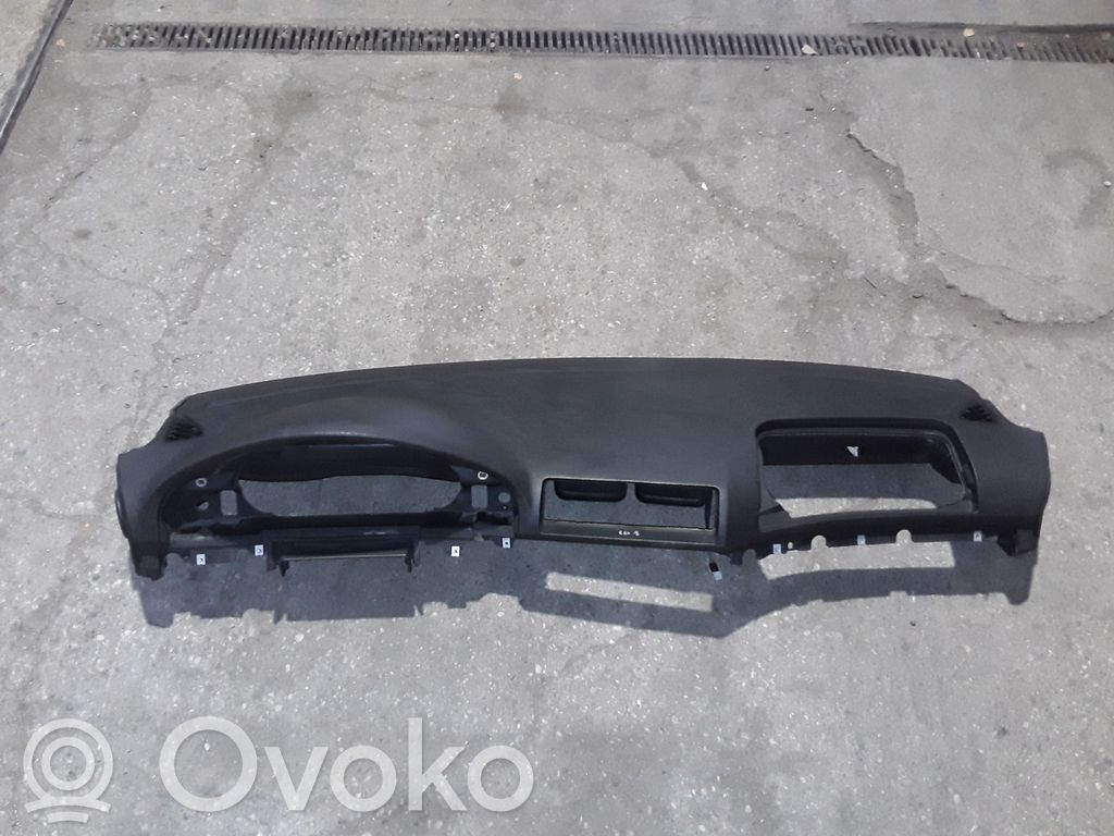 BMW 5 E39 Panelė 