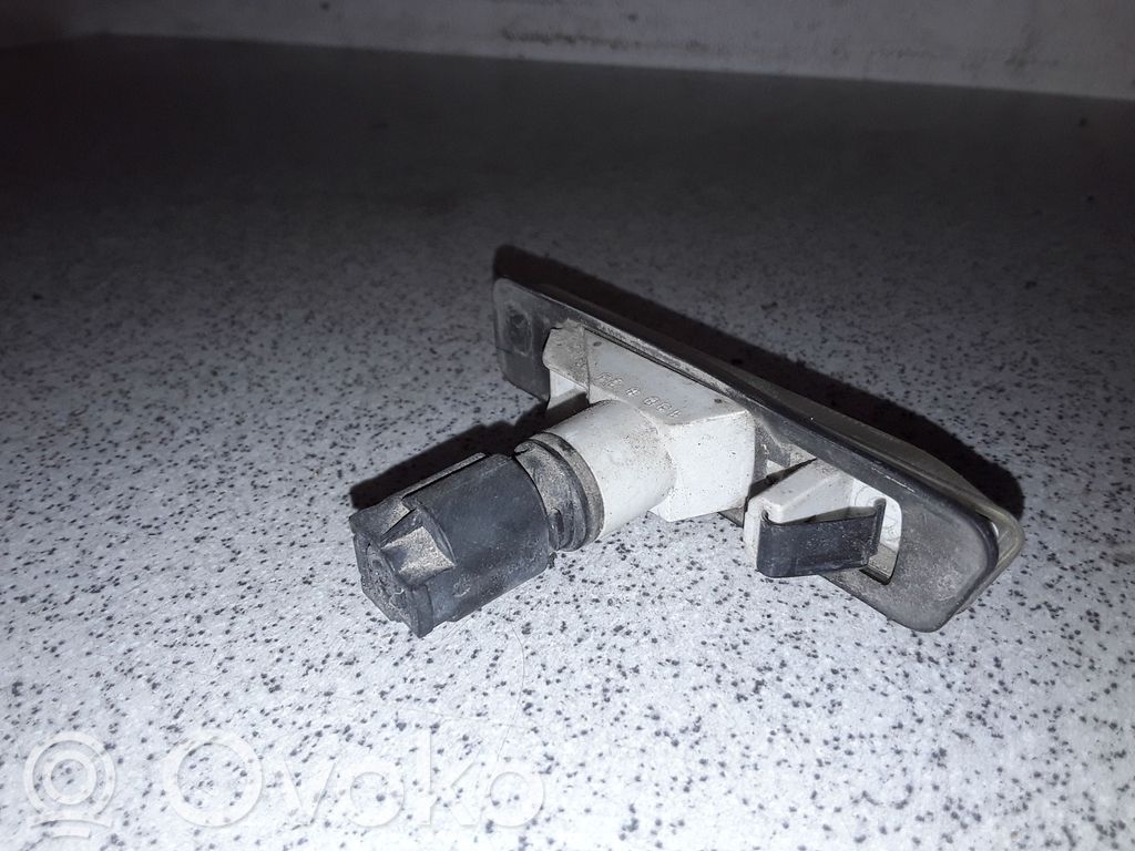 BMW 3 E36 Front fender indicator light 