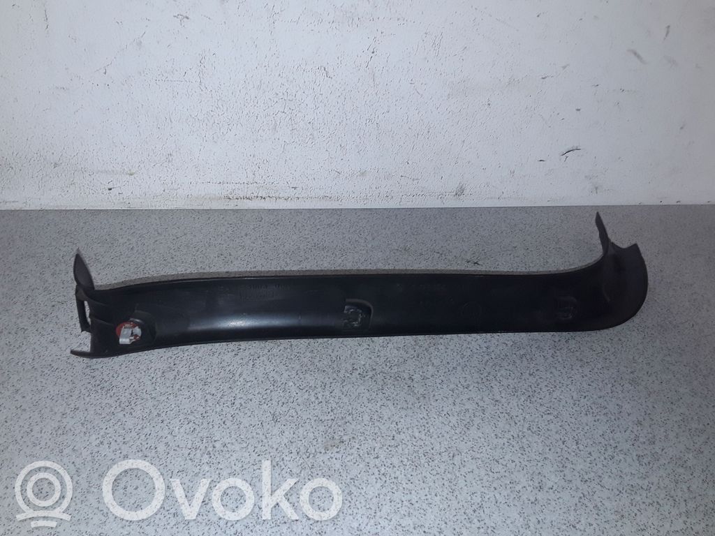 Other trunk/boot trim element   8171164
