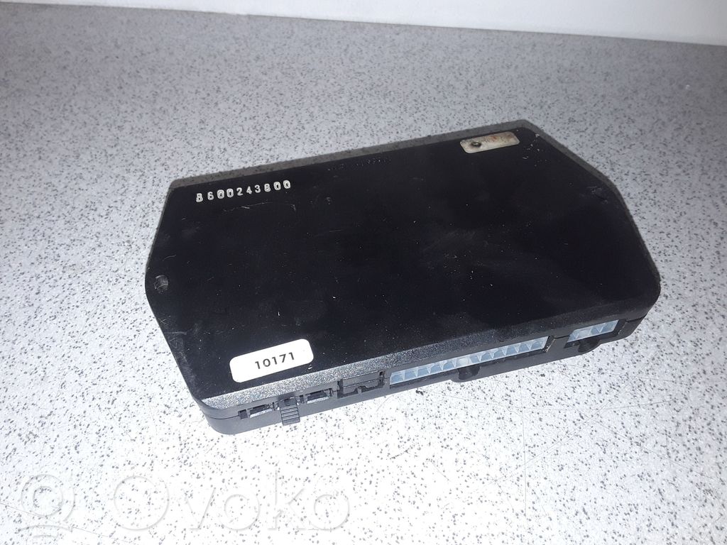 BMW 5 E39 Boîtier module alarme 