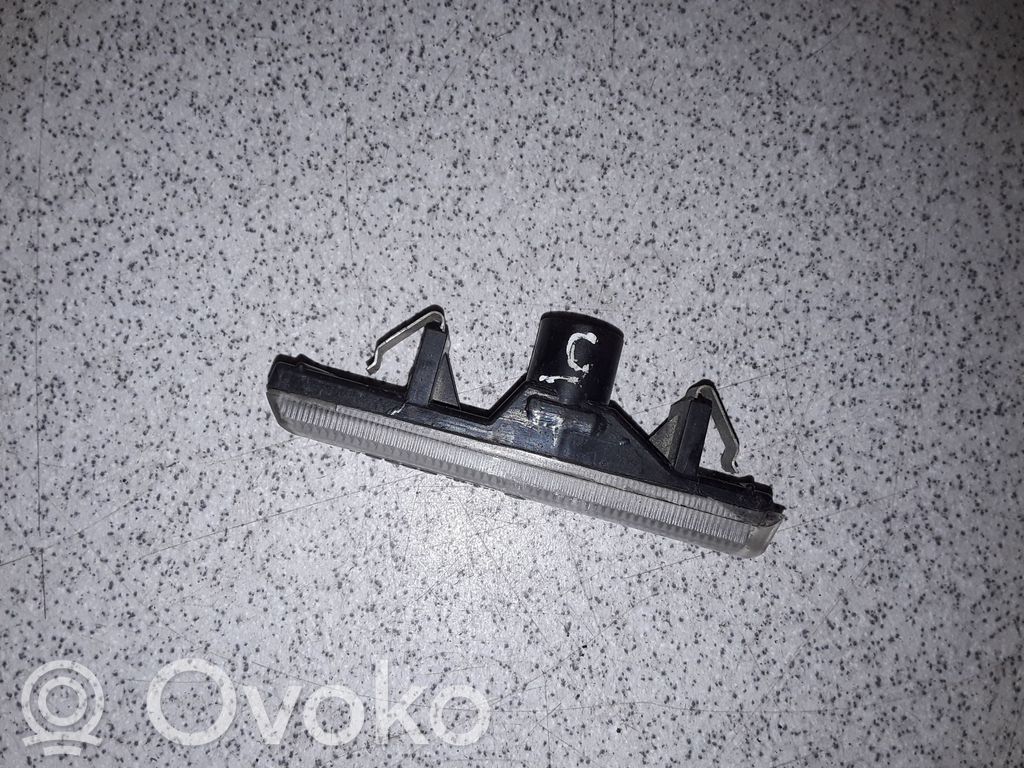 BMW 3 E36 Front fender indicator light 