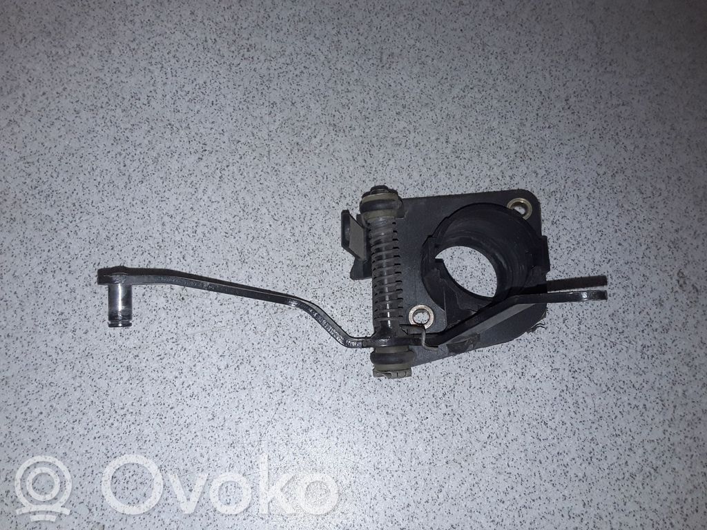 BMW 3 E36 Accelerator throttle pedal bracket 