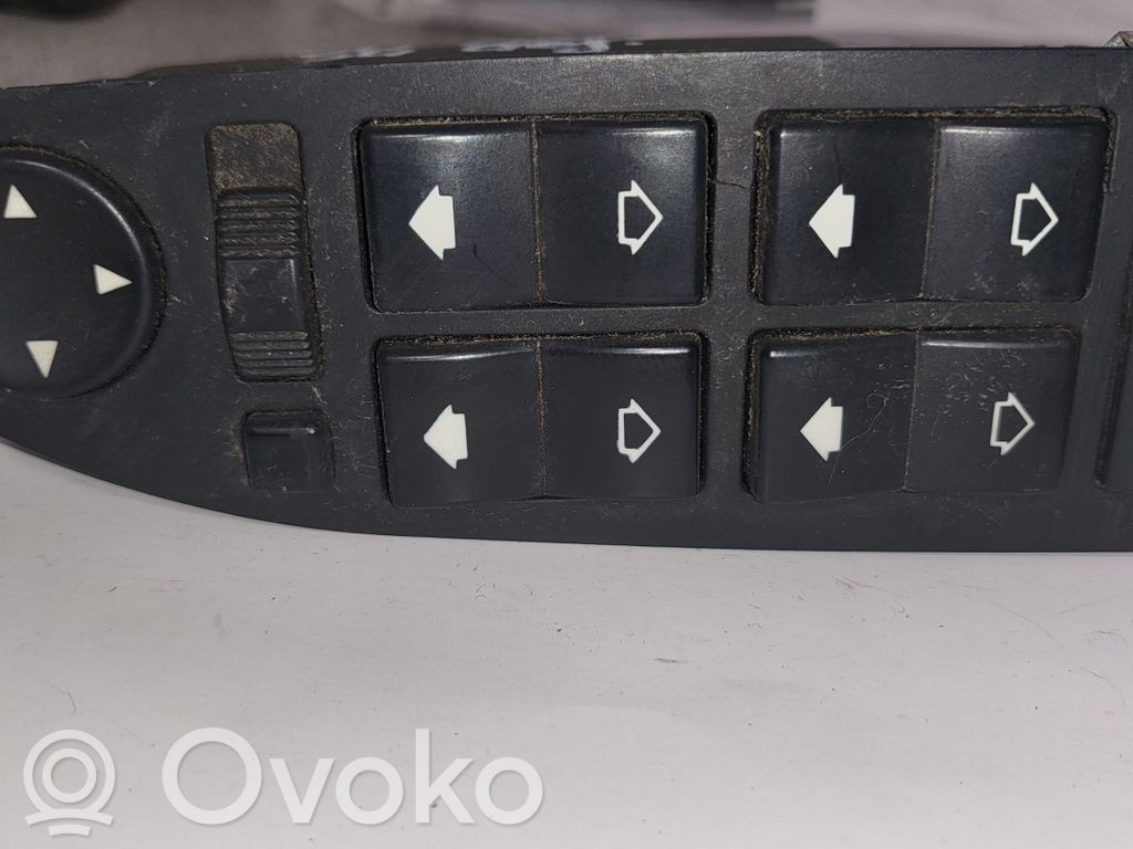 BMW 5 E39 Electric window control switch 