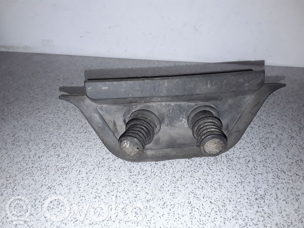 BMW 5 E34 Engine coolant pipe/hose 