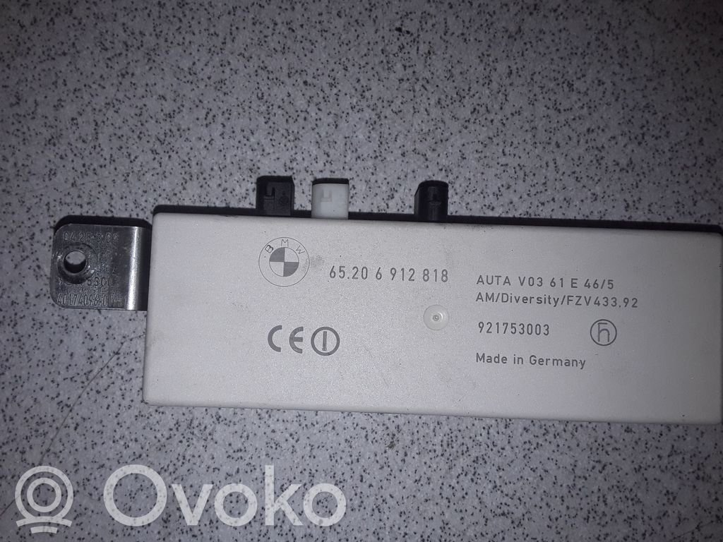 BMW 5 E39 Antenos stiprintuvas 