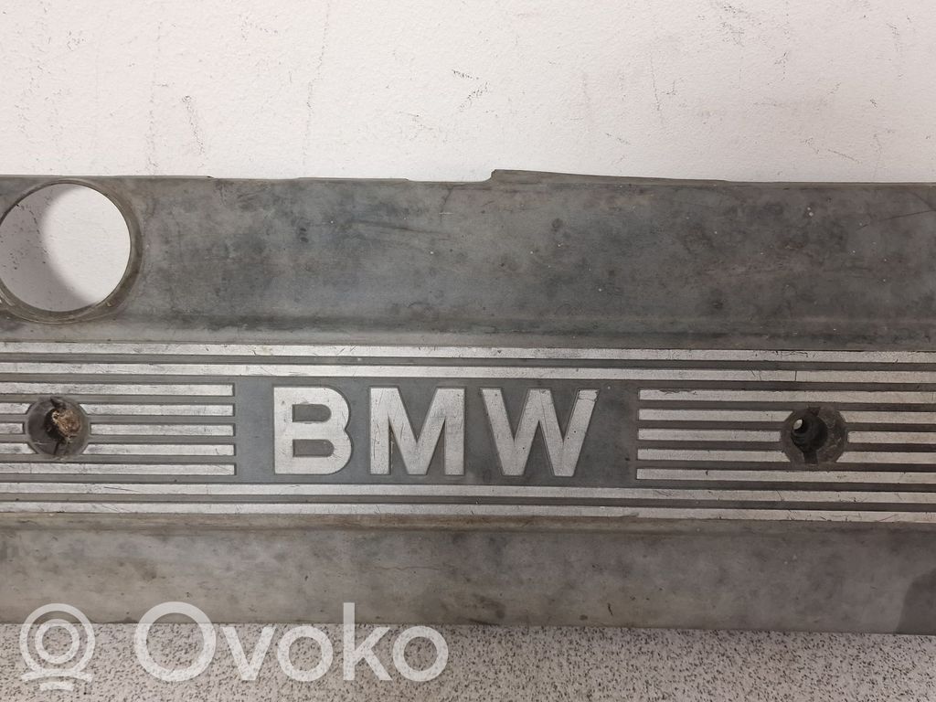 BMW 5 E34 Engine cover (trim) 