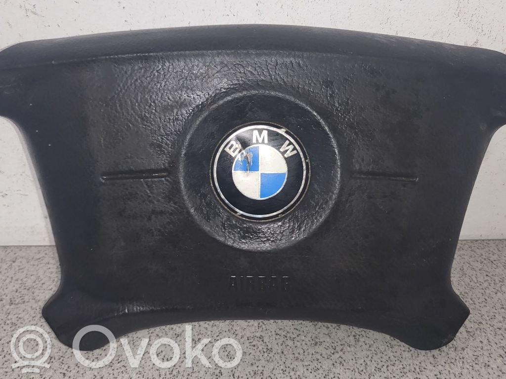 BMW 7 E38 Vairo oro pagalvė 