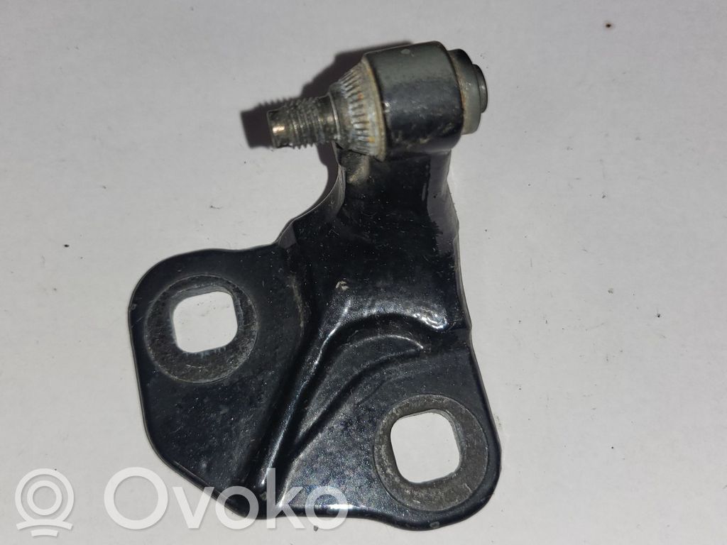 BMW 7 E65 E66 Rear door lower hinge 