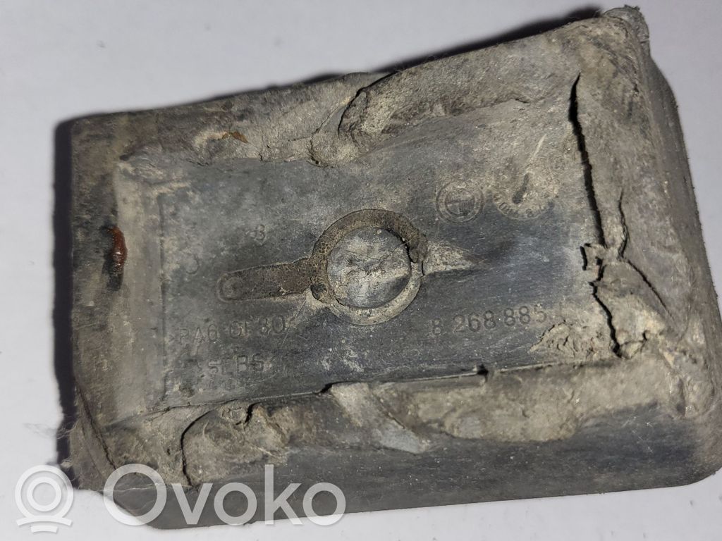 Jacking socket point   8268885