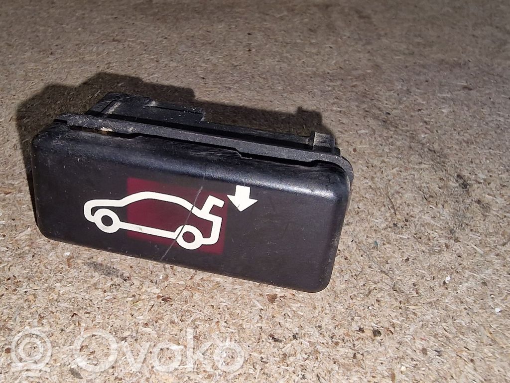 BMW 7 E65 E66 Interruptor para abrir la puerta trasera 